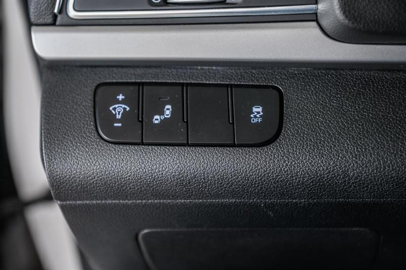 hyundai Elantra 2018 - 13