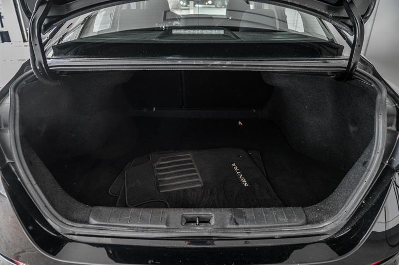 nissan Sentra 2020 - 10