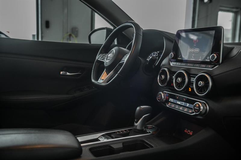 nissan Sentra 2020 - 27