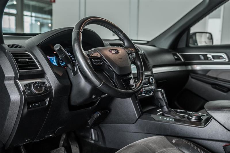 ford Explorer 2017 - 16