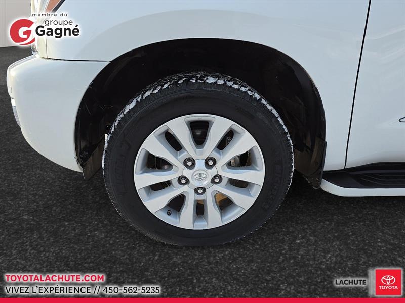 toyota Sequoia 2018 - 9