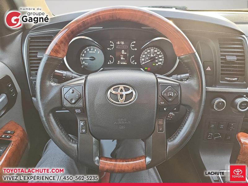 toyota Sequoia 2018 - 16