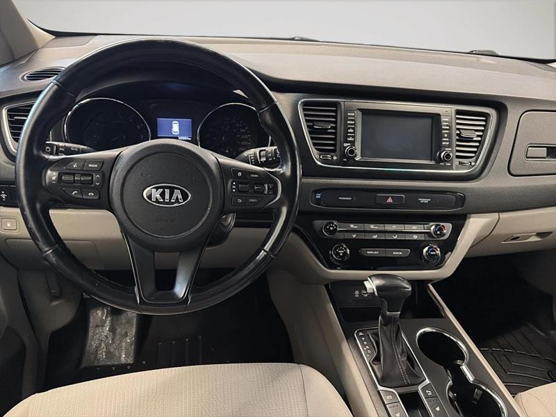kia Sedona 2020 - 10