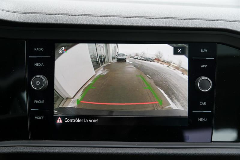 volkswagen Jetta 2023 - 18