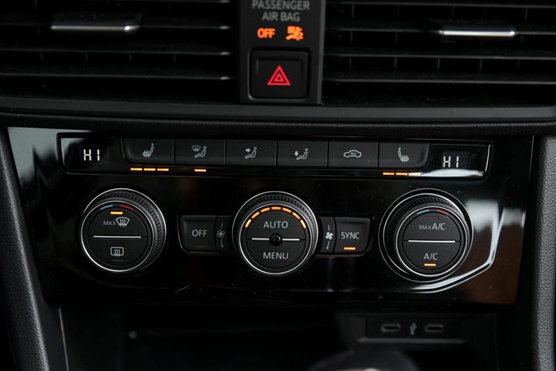 volkswagen Jetta 2023 - 19