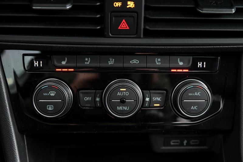 volkswagen Jetta 2021 - 18