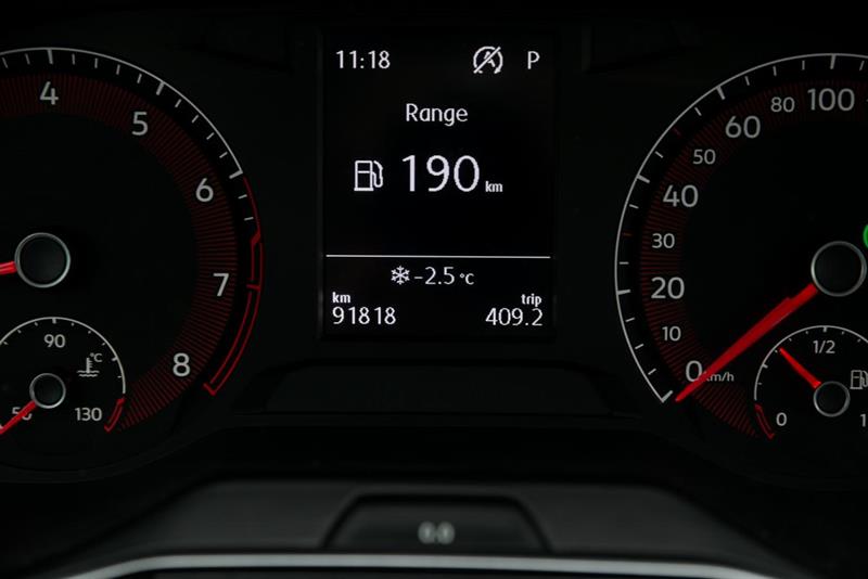 volkswagen Jetta 2019 - 12