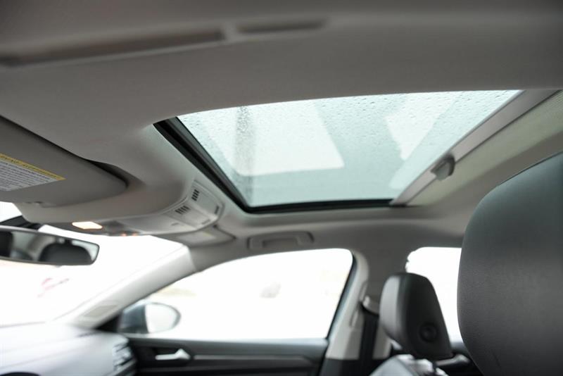 volkswagen Jetta 2019 - 19