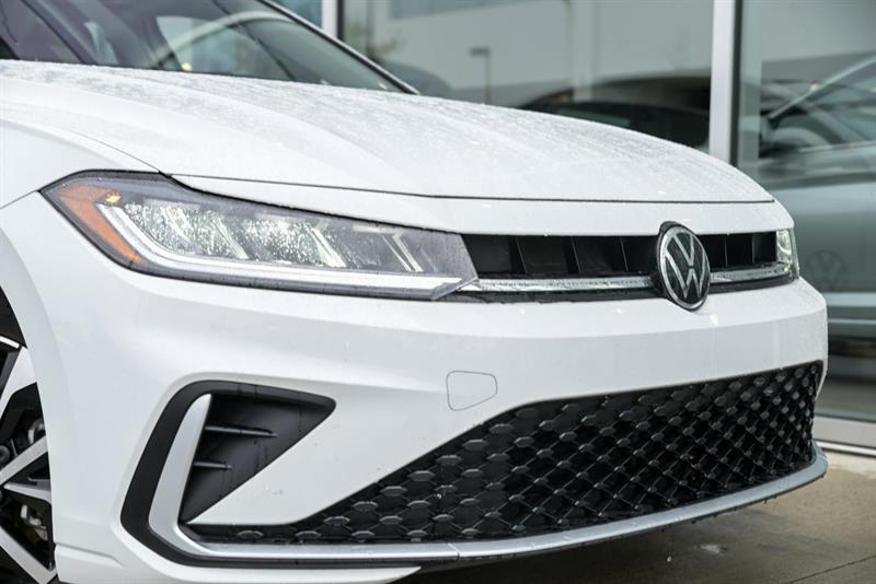 volkswagen Jetta 2025 - 2