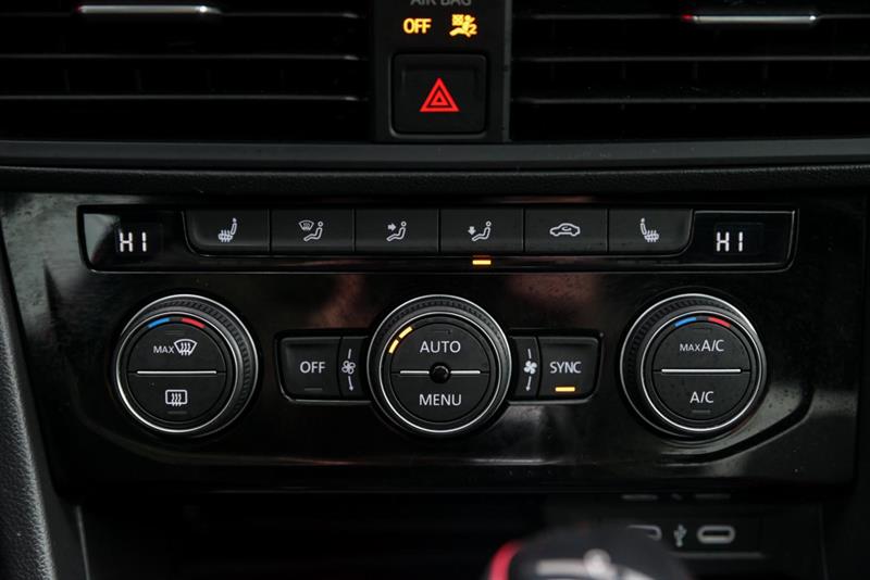 volkswagen Jetta GLI 2024 - 18