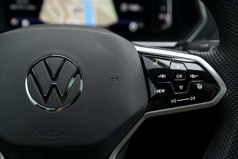 volkswagen Tiguan 2022 - 16