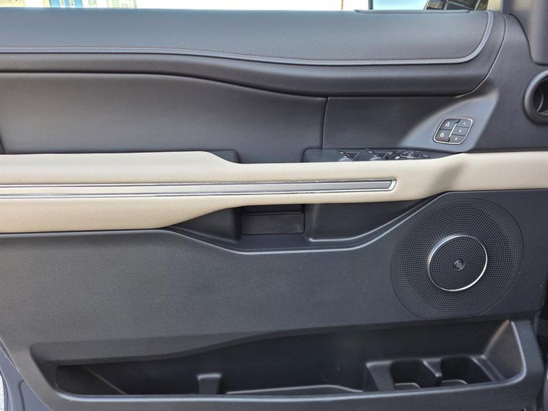 ford Expedition 2022 - 14