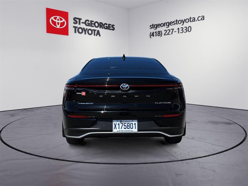 toyota Crown 2023 - 6