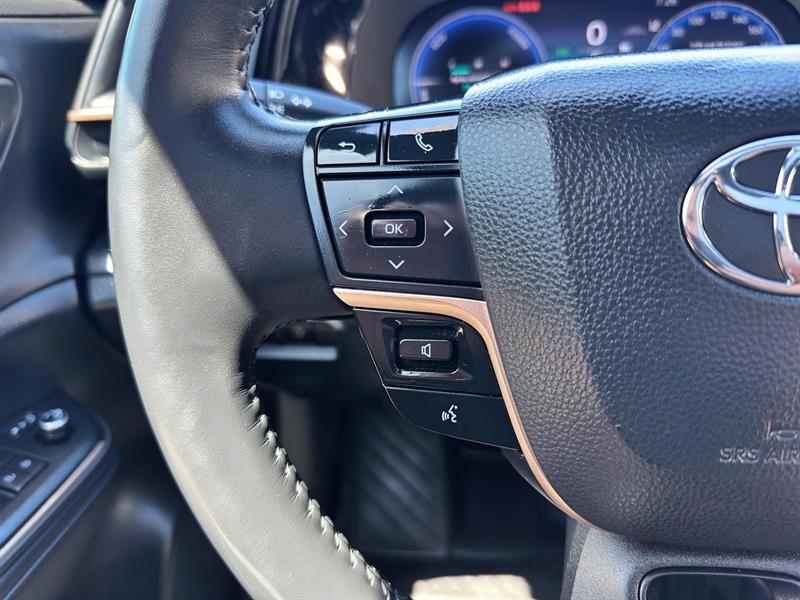 toyota Crown 2023 - 24