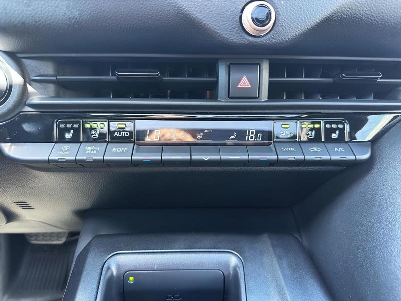 toyota Crown 2023 - 30