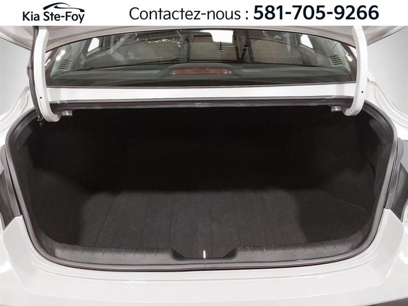 hyundai Elantra 2024 - 8