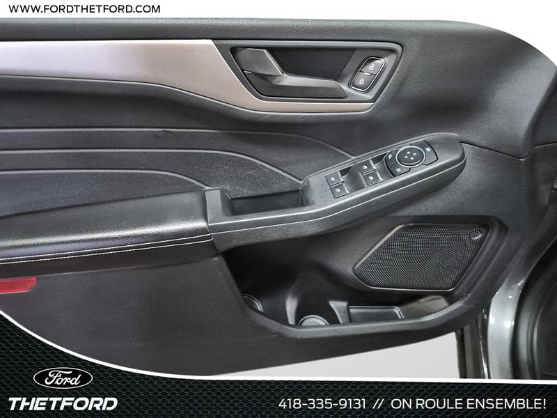 ford Escape 2022 - 11