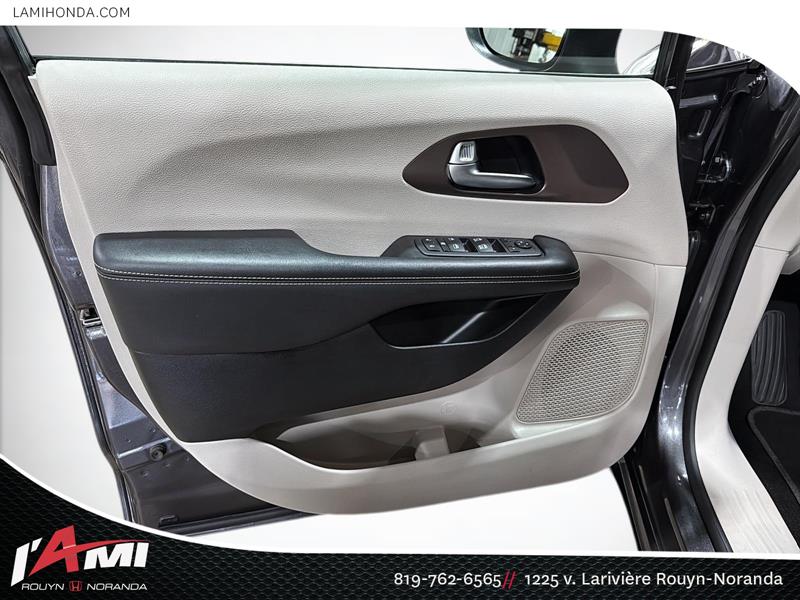 chrysler Grand Caravan 2023 - 11