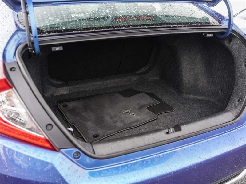 honda Civic 2021 - 27