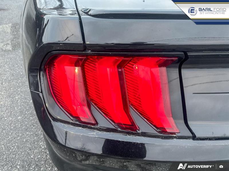 ford Mustang 2022 - 11