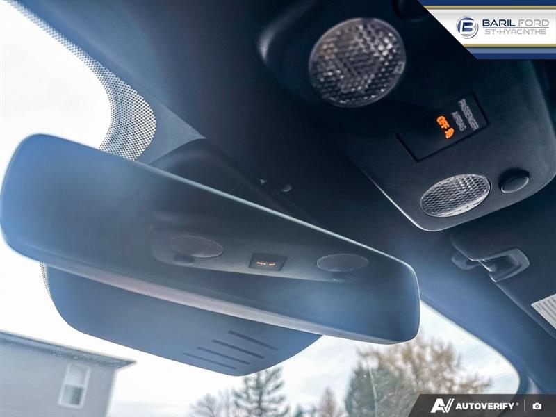 ford Mustang 2022 - 21