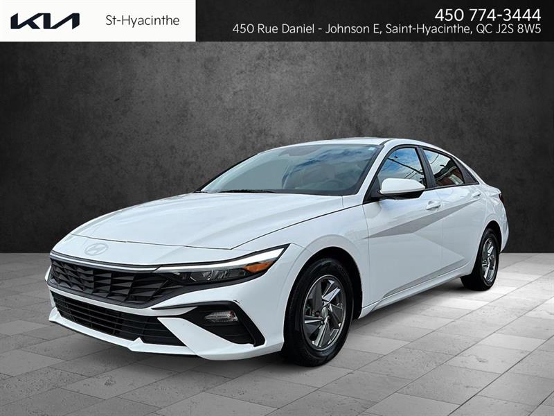 hyundai Elantra 2024