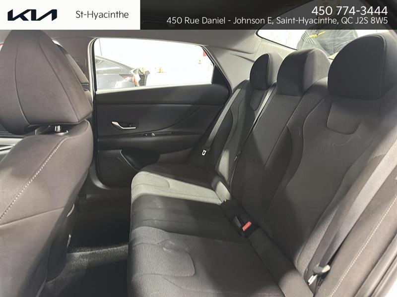 hyundai Elantra 2024 - 19