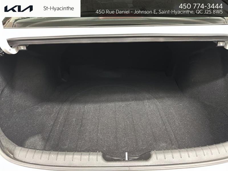 hyundai Elantra 2024 - 21