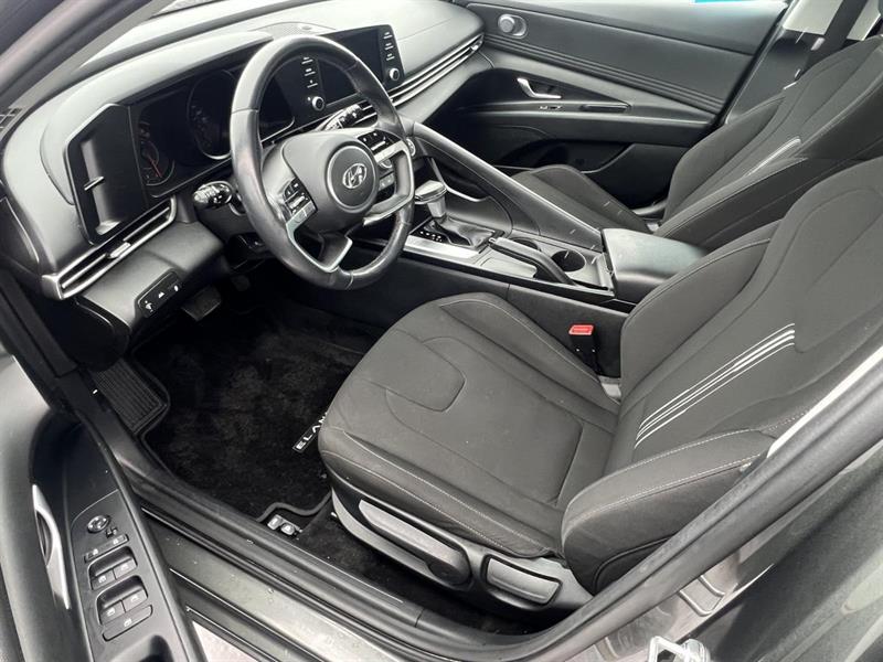 hyundai Elantra 2023 - 18