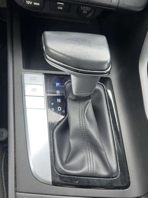 hyundai Elantra 2023 - 26