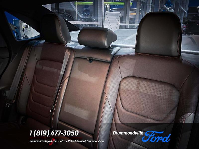 volkswagen Jetta GLI 2023 - 8