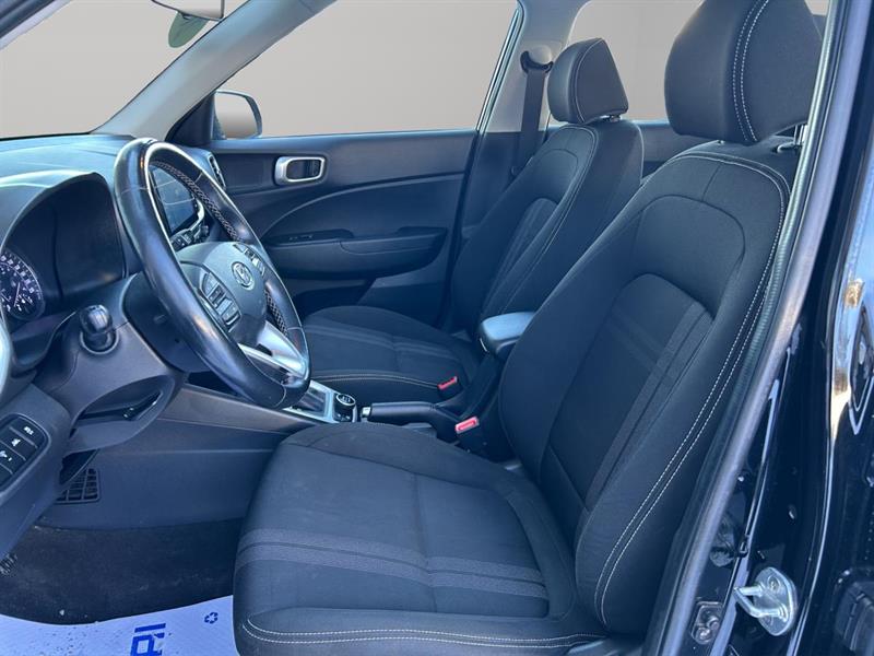 hyundai Venue 2022 - 14