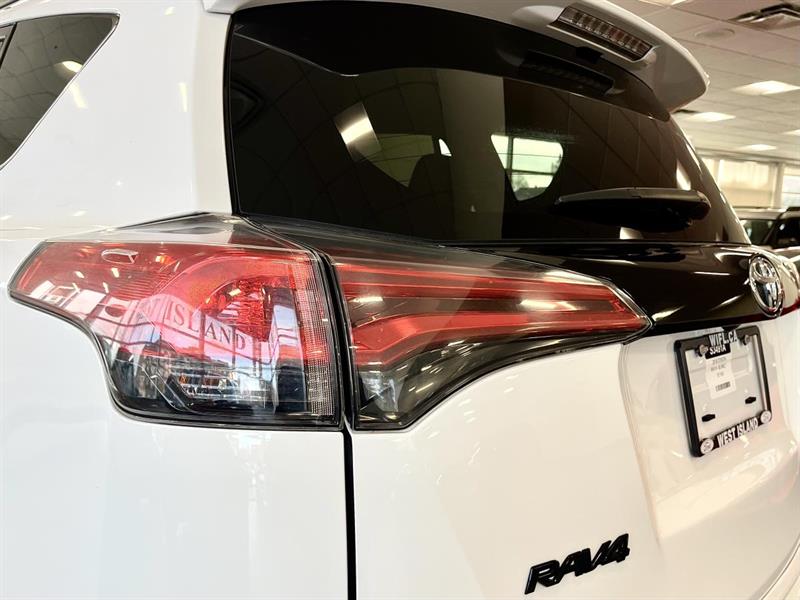 toyota RAV4 2018 - 10