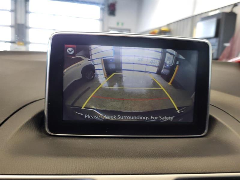 mazda Mazda3 2015 - 24