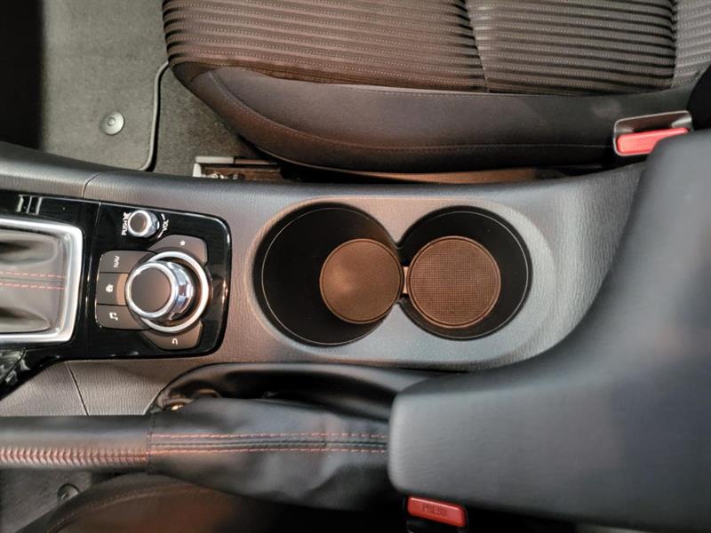 mazda Mazda3 2015 - 27