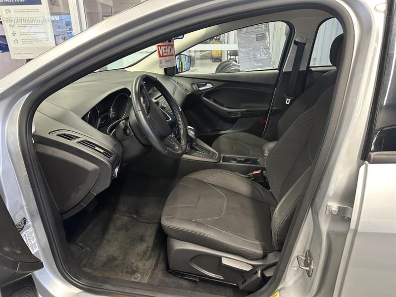 ford Focus 2015 - 11