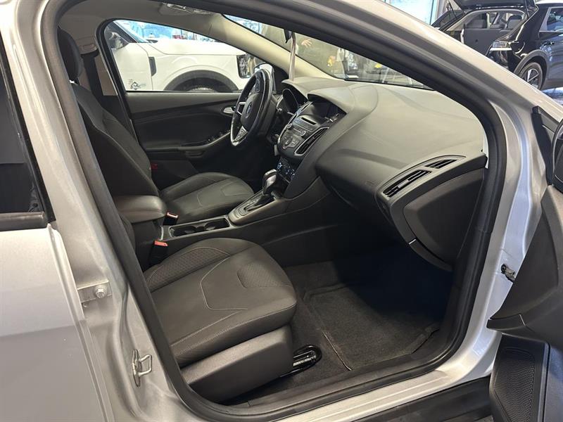 ford Focus 2015 - 13