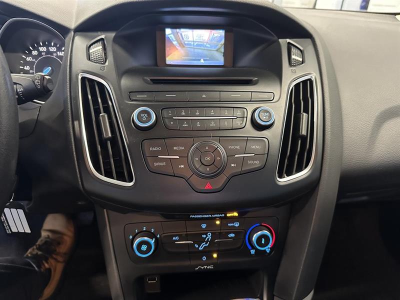 ford Focus 2015 - 21