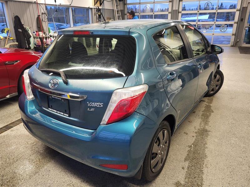 toyota Yaris 2012 - 5