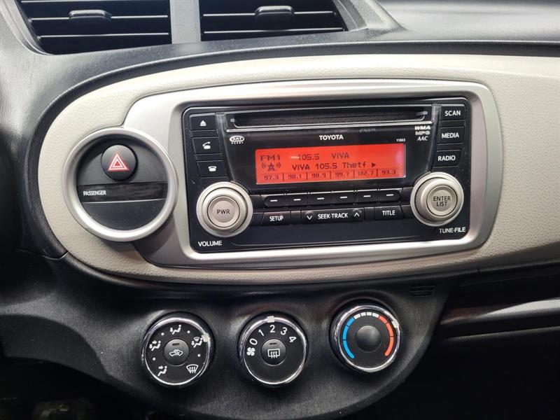 toyota Yaris 2012 - 21