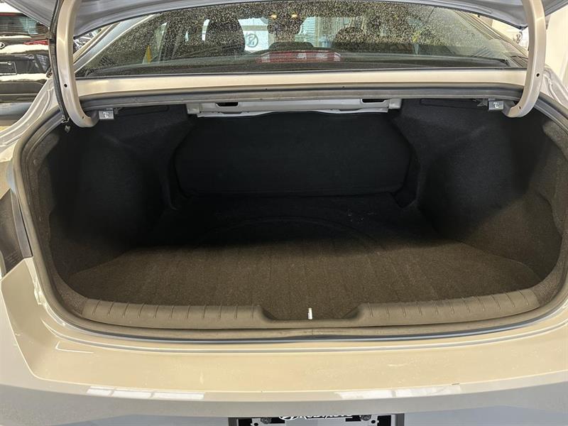 hyundai Elantra 2021 - 10