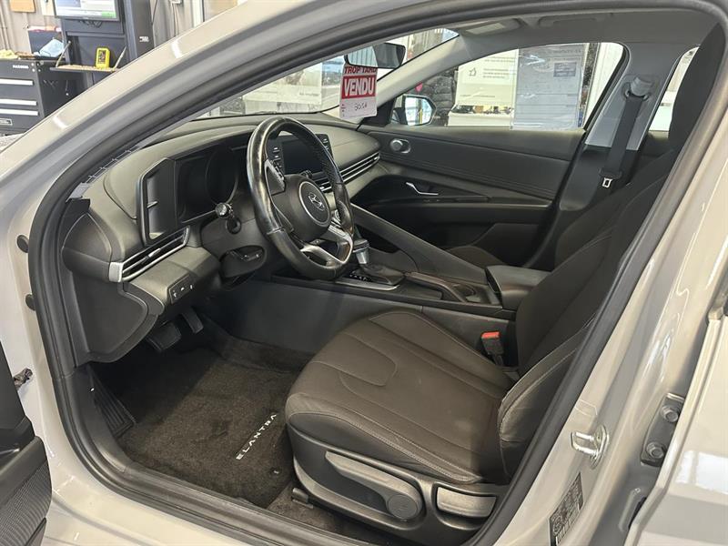 hyundai Elantra 2021 - 12