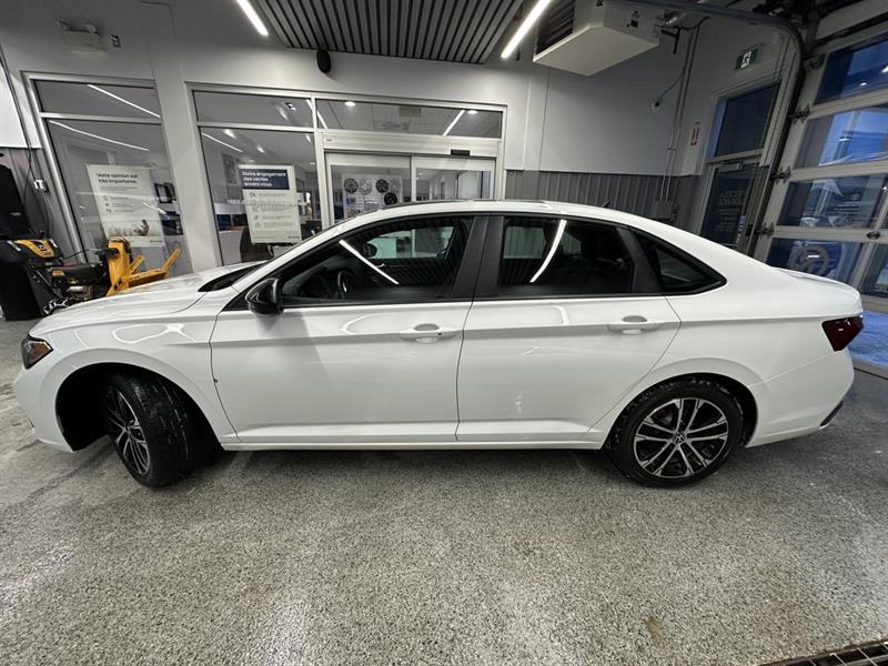 volkswagen Jetta 2022 - 8