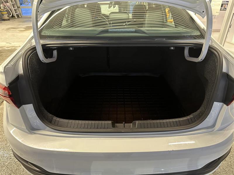 volkswagen Jetta 2022 - 10