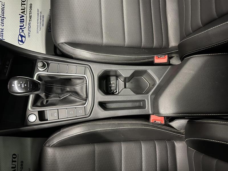 volkswagen Jetta 2022 - 25