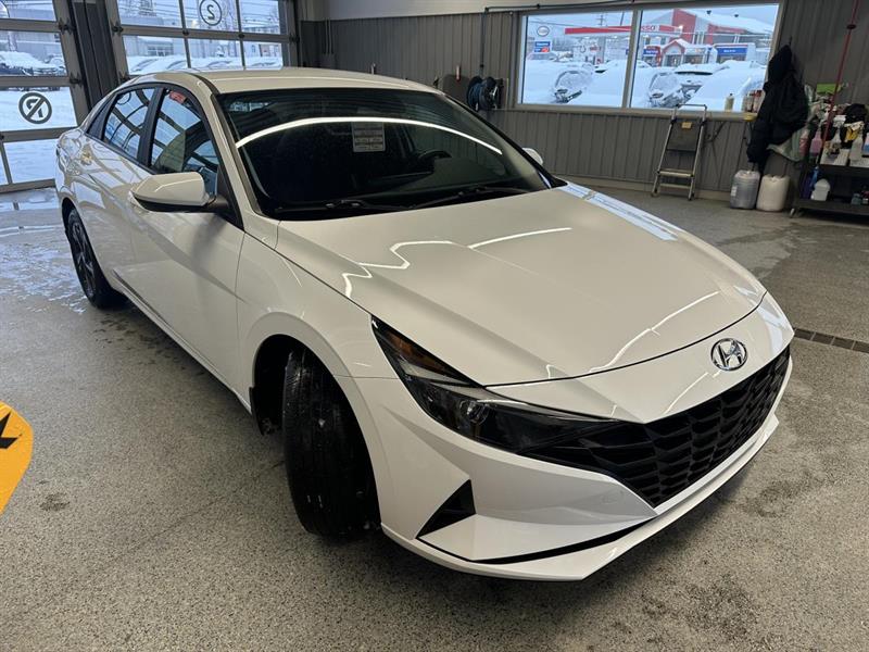 hyundai Elantra 2022 - 3