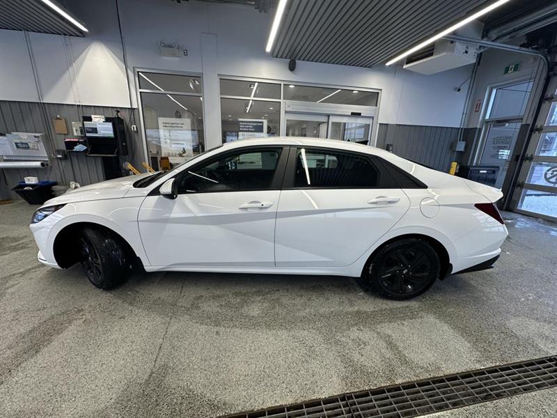 hyundai Elantra 2022 - 8