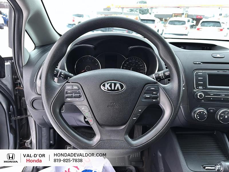 kia Forte 2015 - 9