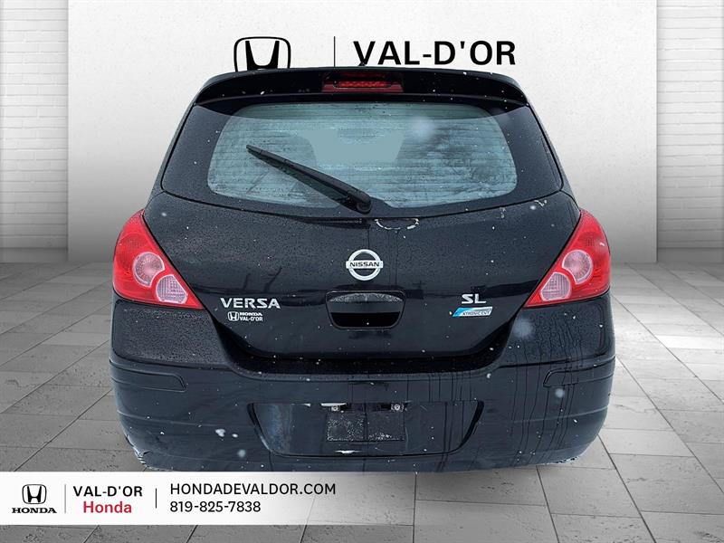 nissan Versa 2011 - 3