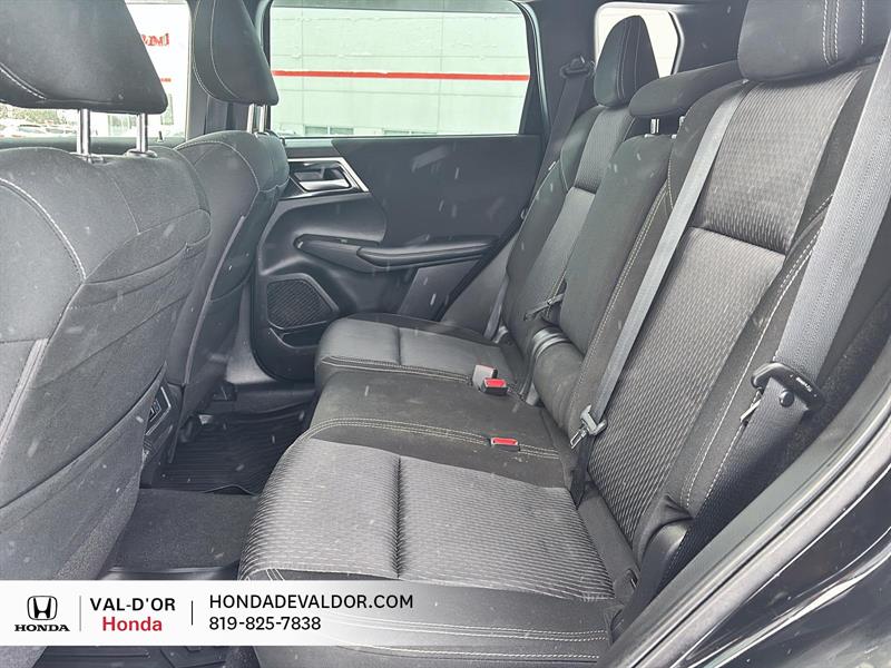 mitsubishi Outlander 2023 - 8